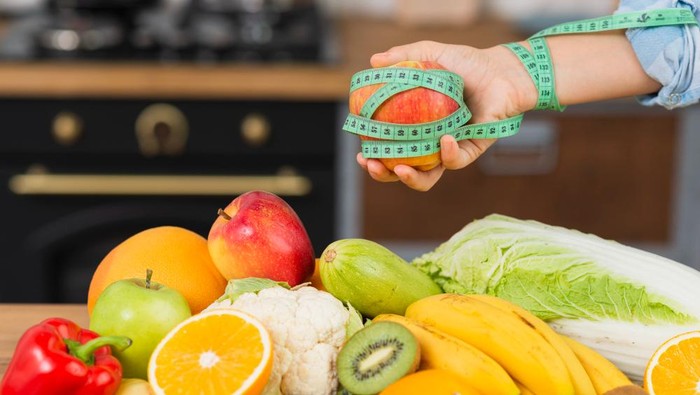 8 Buah yang Dapat Membantu Membakar Lemak Perut dalam Sebulan