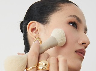 Makeup Lebih Rapi & Flawless dengan Brush Set dari Aeris Beaute yang Wajib Kamu Punya!