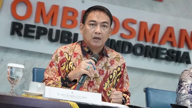 Anggota Ombudsman RI Hery Susanto saat memberikan keterangan pers di Kantor Ombudsman RI, Jakarta, Selasa (21/1/2025). (ANTARA/HO-Ombudsman RI)