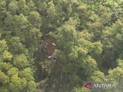 Video dari Udara: Puing-puing Diduga Helikopter PK-CFX