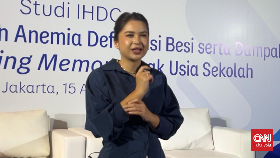 Gaya Parenting Putri Titian: Tegas dan Lembut Sesuai Anak