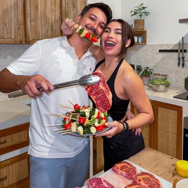 Profil Suami Yulia Baltschun MCI yang Ketahuan Selingkuh Dua Kali