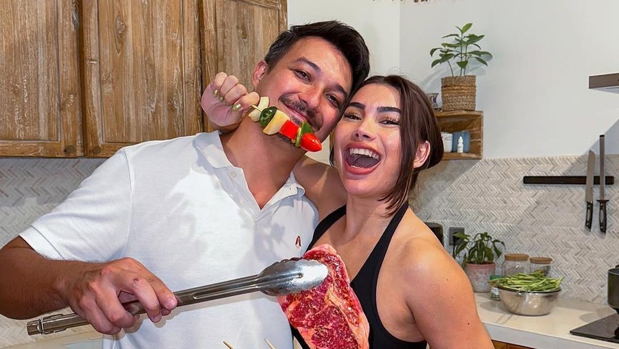 Yulia Baltschun dan suami