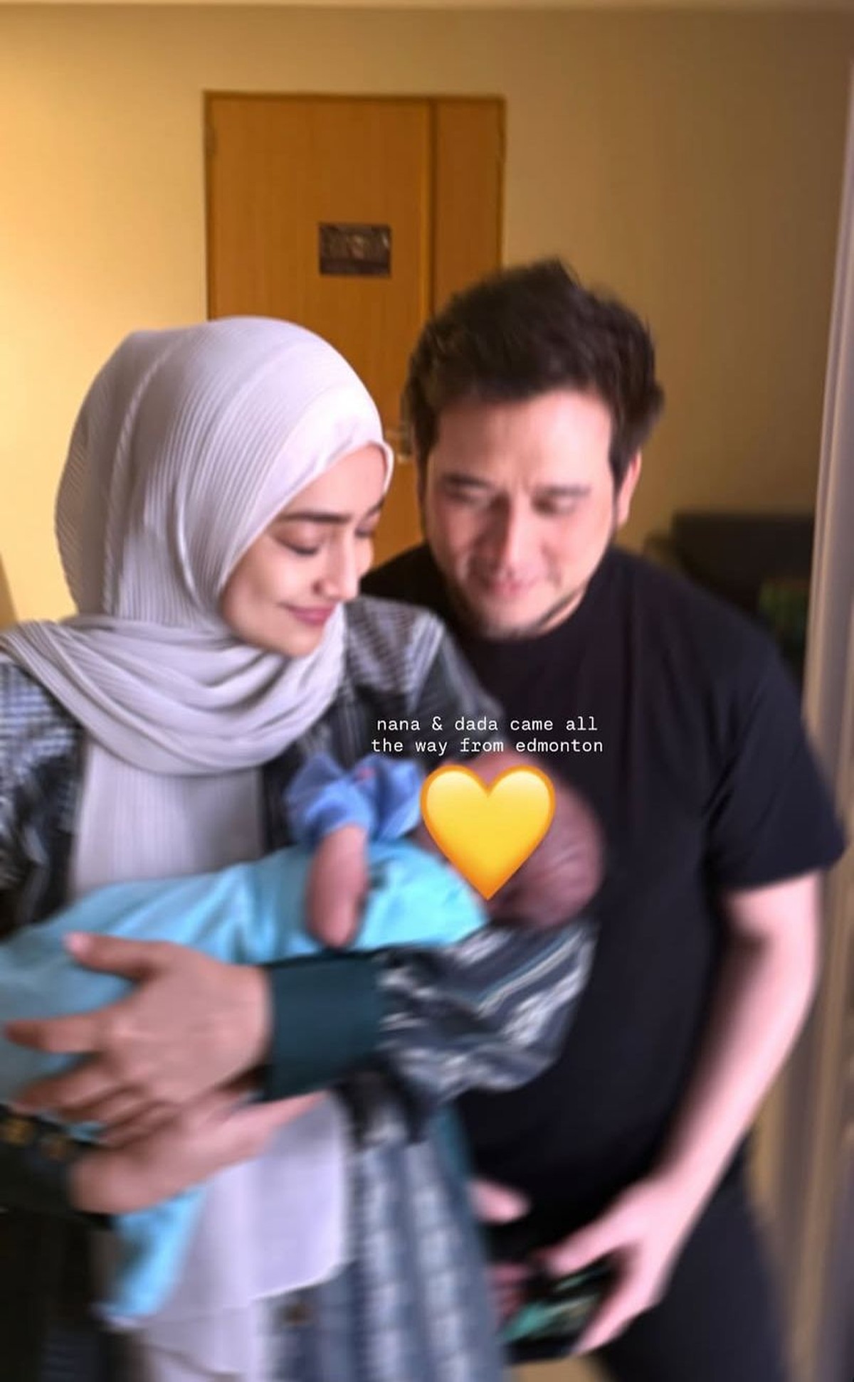 Cindy Fatikasari dan Tengku Firmansyah