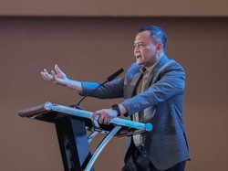 Tekankan Ekonomi Kerakyatan, Luthfi Minta Bank Jateng Prioritaskan KUR