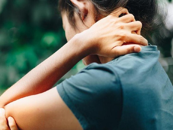 Nyeri Otot Nggak Hilang-Hilang? 3 Produk Ini Bisa Jadi Penyelamat Cepat!