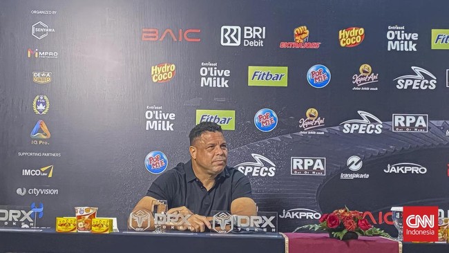Ronaldo Nazario kembali ke Indonesia dan merasakan momen indah. Dia akan menjadi manajer di Clash of Legends 2026 di Jakarta.