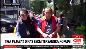 VIDEO: Tiga Pejabat Dinas ESDM Tersangka Korupsi