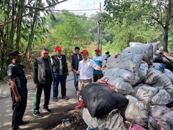 HUT ke-385 Kabupaten Bandung: Belasan Ribu ASN Turun Bersihkan Sampah