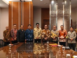 Sampaikan Persoalan Sampah, Bupati OKU Usulkan RDF Plant ke Danantara