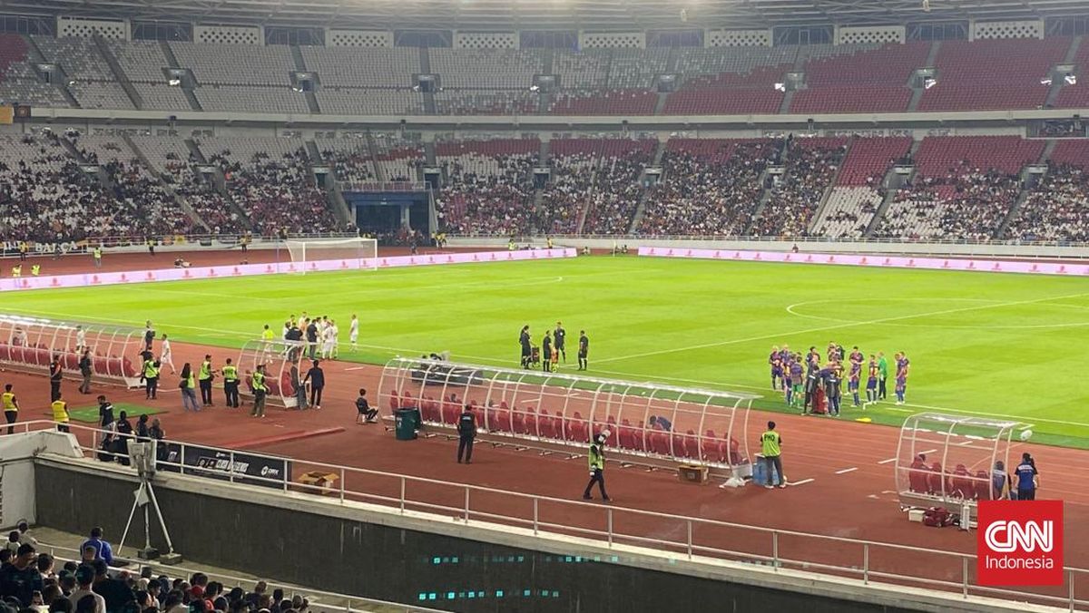 Hasil Clash Of Legends: Gol Sundulan Rivaldo, Barcelona Gilas Drx 3-0