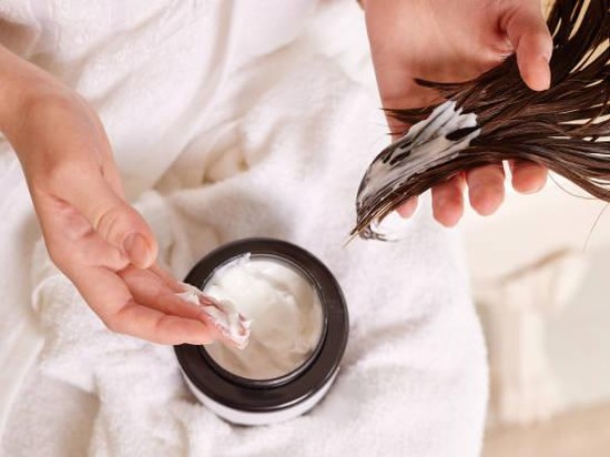 Rambut Lebih Halus dan Mudah Diatur! Perawatan Hair Mask Favorit untuk Rambut Sehat di Rumah!