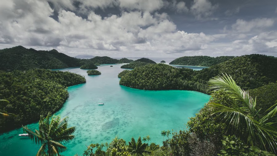 Ilustrasi pulau&comma; pulau besar&comma; pulau kecil