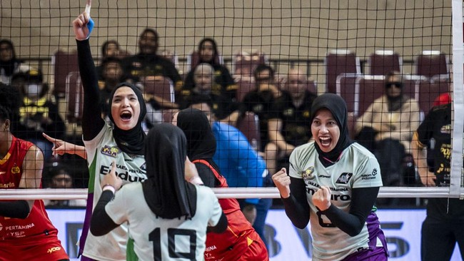 Duel Gresik Phonska Plus Pupuk Indonesia vs Jakarta Pertamina Enduro (JPE) akan memperebutkan juara putaran kedua final four Proliga 2026, Minggu (19/4).
