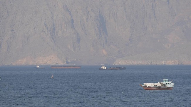 AS-Iran Panas Lagi, Ini Update Kapal-Kapal di Selat Hormuz
