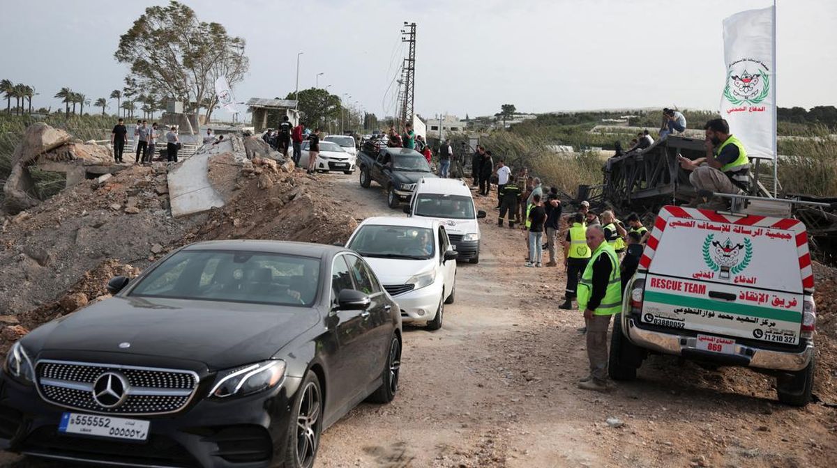 FOTO: Lewat Jalur Darurat Qasmiyeh, Warga Lebanon Kembali Pulang