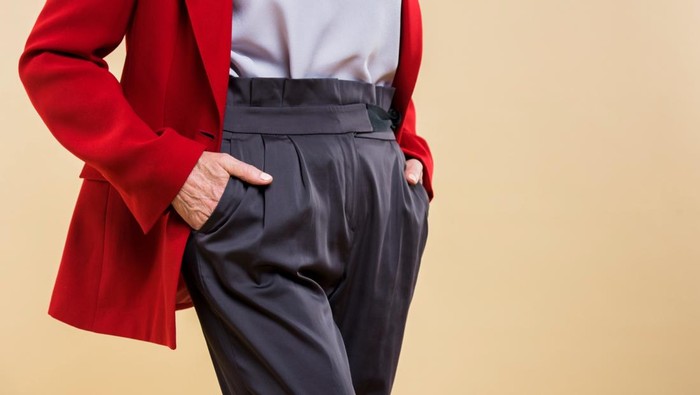 BeauPicks:5 Rekomendasi Celana Kerja High Waist untuk Look Profesional