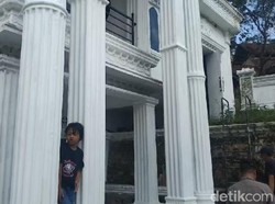 Trik Guru di Majalengka Bangun Rumah Mewah Modal Rp 50 Juta