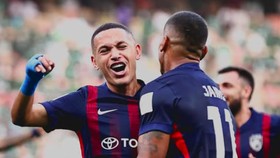 Pemain JDT Pingsan Usai Ditendang Brutal Pemain Al Ahli