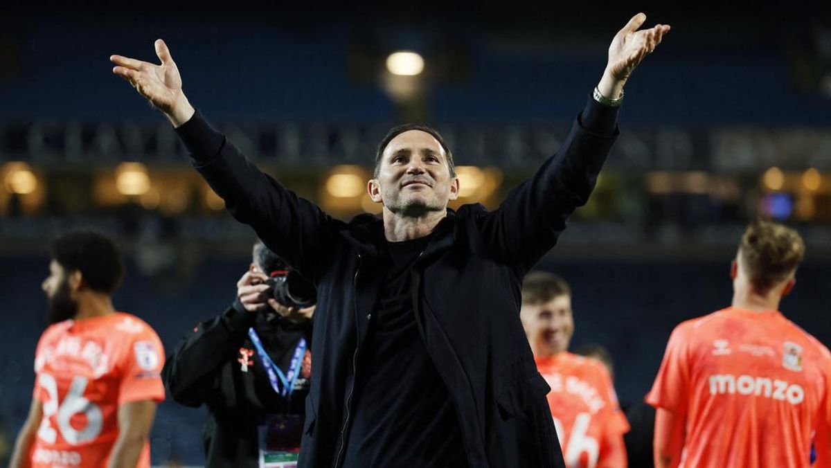 Kata-kata Haru Lampard Usai Bawa Coventry Promosi ke Premier League