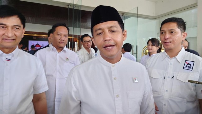 Sekjen PSI Raja Juli