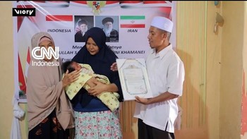 Pasangan asal Riau Kasih Nama Anak 'Ali Khamenei'