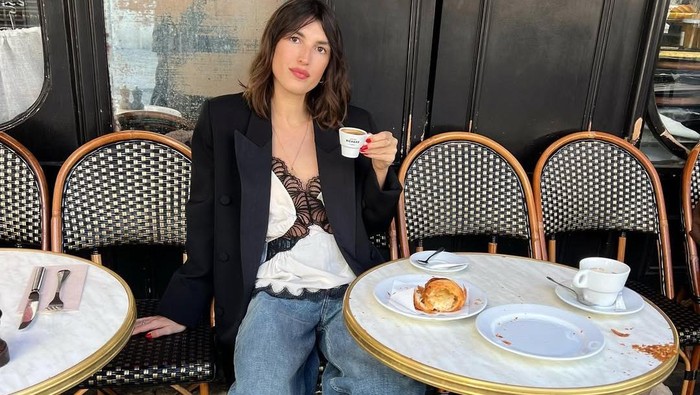 4 Inspirasi Denim Look Ala Fashionista, dari Klasik sampai Super Stylish