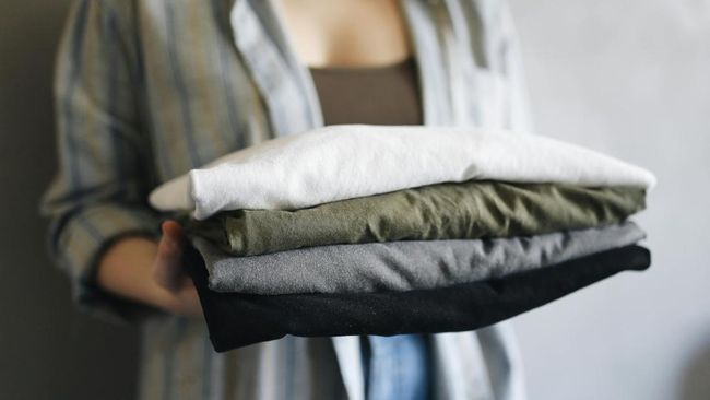 Cara Melipat Baju supaya Tidak Kusut