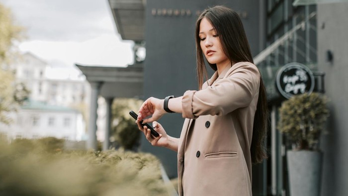 5 Ciri Kepribadian Orang yang Selalu Tepat Waktu, Paling Anti Telat!