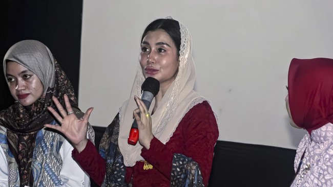 Peringatan Hari Kartini di Trenggalek diisi TGX Women Summit, dipimpin Novita Hardini, Acara fokus pada pemberdayaan perempuan dan peluncuran buku inspiratif.