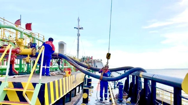 Pertamina Patra Niaga Perkuat Armada Kapal untuk Distribusi Energi ke Wilayah 3T