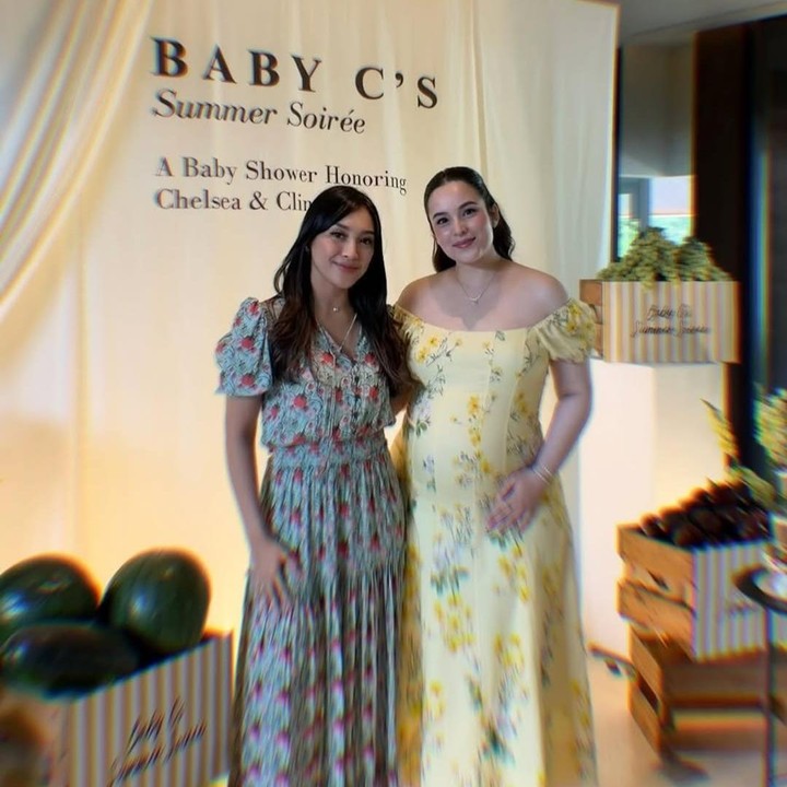 <p>Artis Chelsea Islan sebentar lagi melahirkan anak pertamanya dari pernikahan dengan Rob Clinton Kardinal. Jelang persalinan, Chelsea menggelar acara <em>baby shower</em> kehamilannya, Bunda. Acara ini digelar tertutup dan hanya dihadiri oleh kerabat dan teman dekat. (Foto: Instagram @chelseaislan)</p>