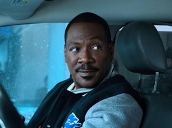 Haru Eddie Murphy Terima Penghargaan Seumur Hidup atas Capaian Kariernya