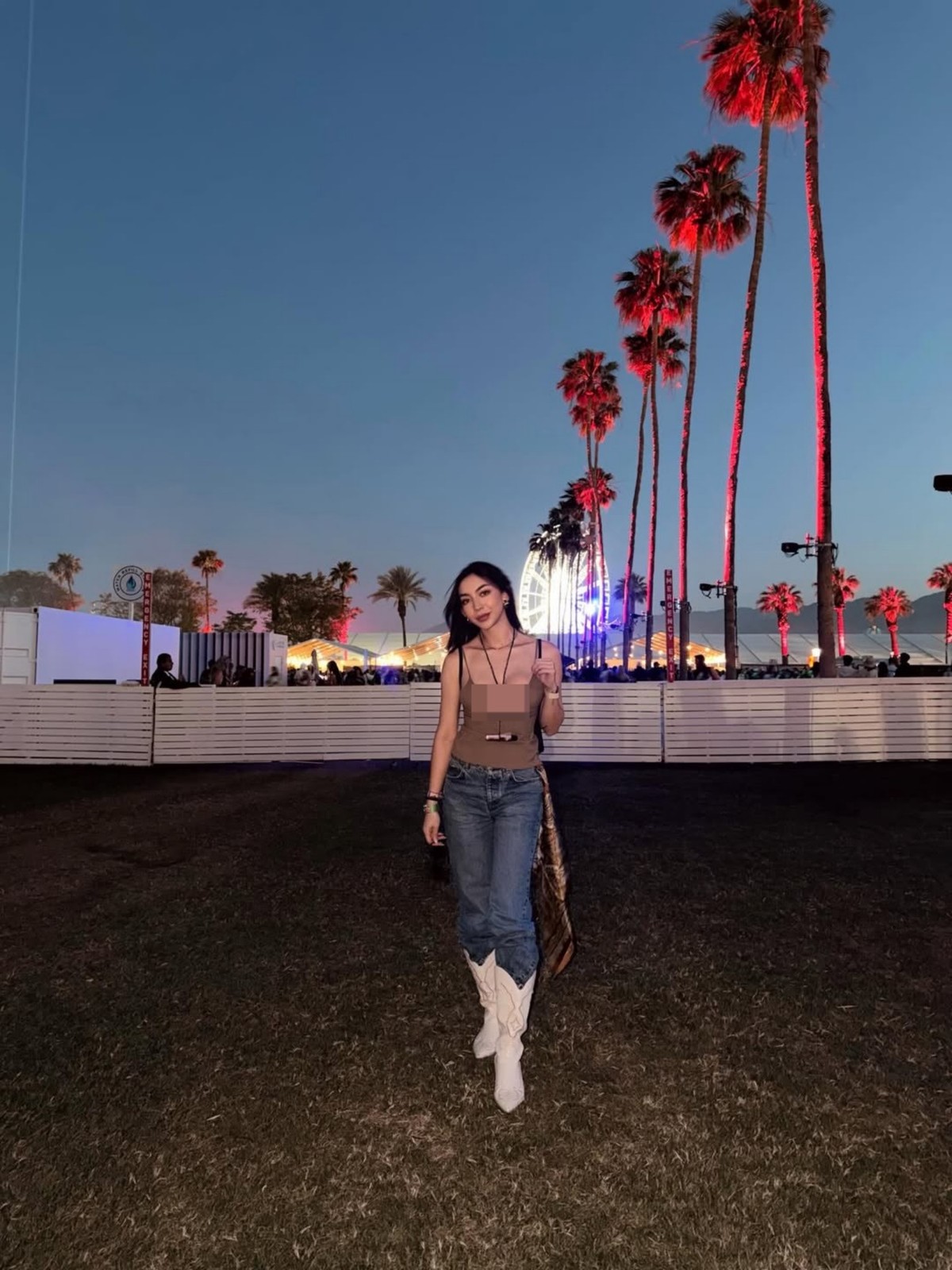 Gaya Fashion Seleb di Coachella