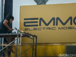 Tersengat Motor Listrik Badan Gizi Nasional