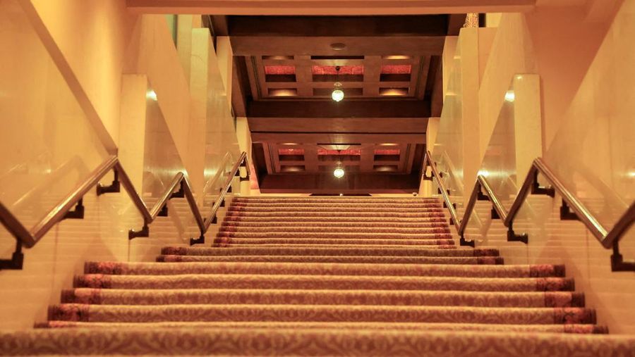 Hotel Serena di Islamabad menjadi letak perundingan tenteram Iran dan AS. Hotel mewah ini jadi saksi buntunya perundingan kedua negara, Senin (20/4/2026).