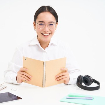 Ciri Kepribadian Unik Orang yang Lahir di Hari Senin Menurut Astrologi