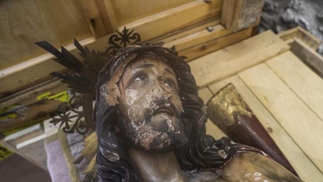 Viral, Heboh Tentara Israel Pukul Kepala Yesus dengan Palu Godam