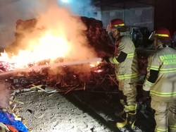 Pabrik Wood Pellet di Rejoso Nganjuk Terbakar Hebat