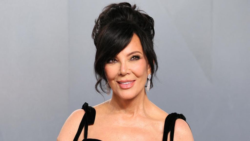 Kris Jenner Kesal Hasil Facelift Rp1,7 M Tahun Lalu Sudah Kendor