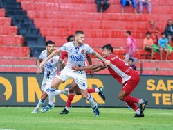 Taklukkan Semen Padang, Persijap Makin Jauhi Zona Degradasi