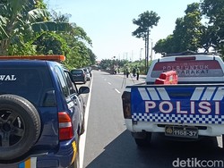 Polisi Olah TKP Laka Maut Probolinggo, Sopir Trailer Bisa Jadi Tersangka