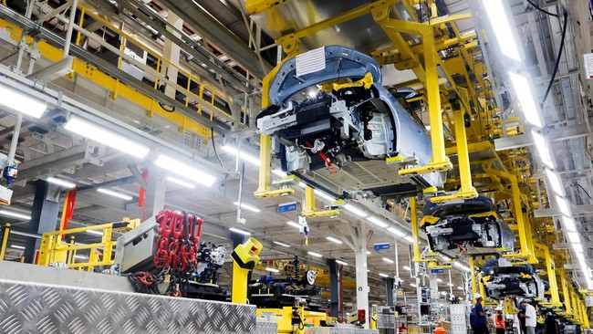 Harga BBM Naik Tak Langsung Dongkrak Mobil Listrik, Ini Kata BYD