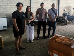 Akhirnya Pemilik Paket Misterius di Jalan Tulungagung-Kediri Terungkap