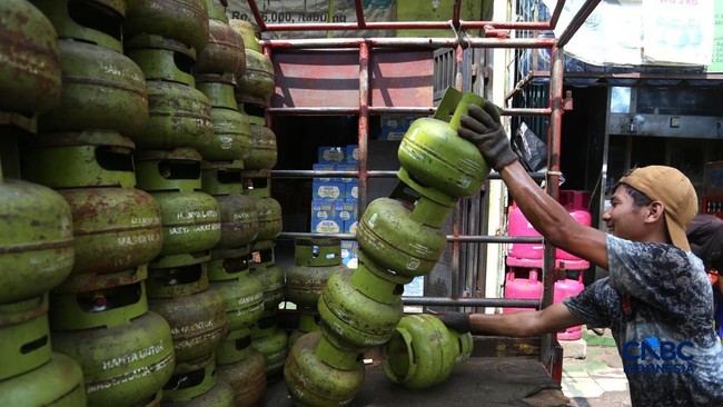 Pemerintah Uji Coba CNG 3 Kg sebagai Alternatif LPG — Target Hemat 30% di Tengah Tekanan Impor Rp140 Triliun