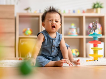 Perkembangan Bayi 11 Bulan, Bunda Perlu Tahu