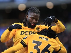 Pemain Wolves Baku Hantam di Tengah Bayang-bayang Degradasi