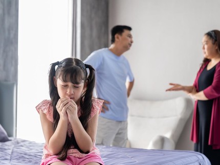 9 Sikap Orang Tua yang Diam-Diam Bisa Menghambat Perkembangan Anak