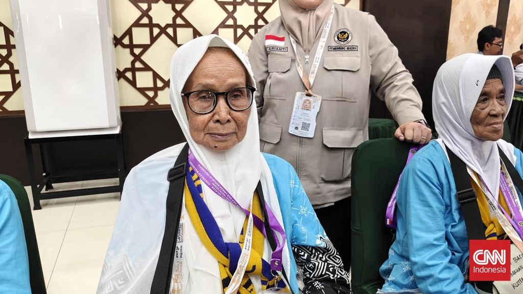 Perjalanan Haji Penuh Makna: Wasiat Anak yang Mengantar Ibu ke Tanah Suci