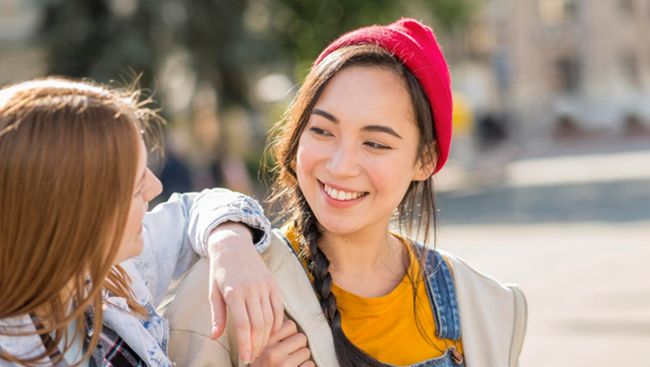 Cara Mengenali Perempuan Berhati Lembut dan Bijaksana